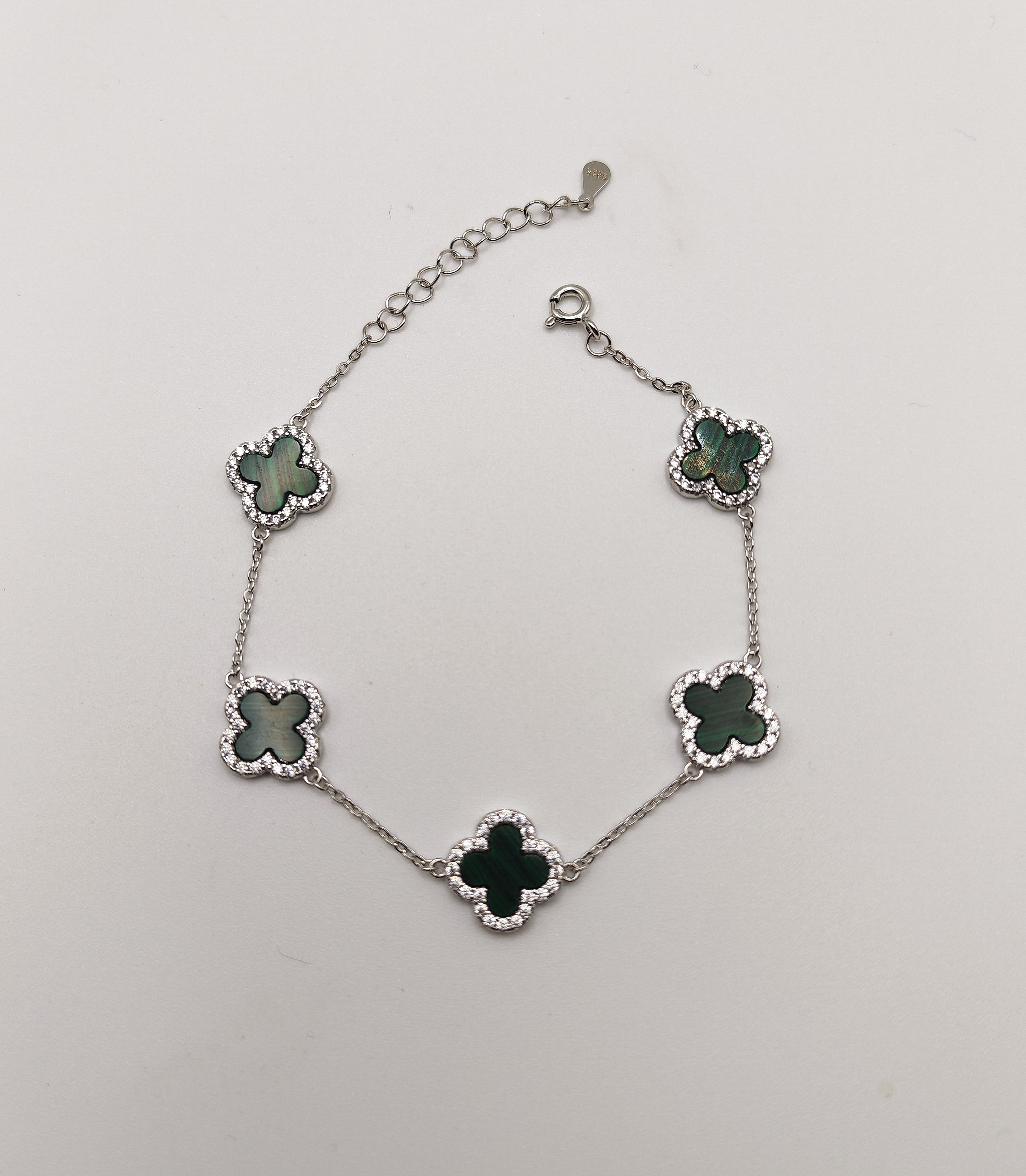Delicate 925 Sterling Silver Green Mother of Pearl and Cubic Zirconia Clover Bracelet