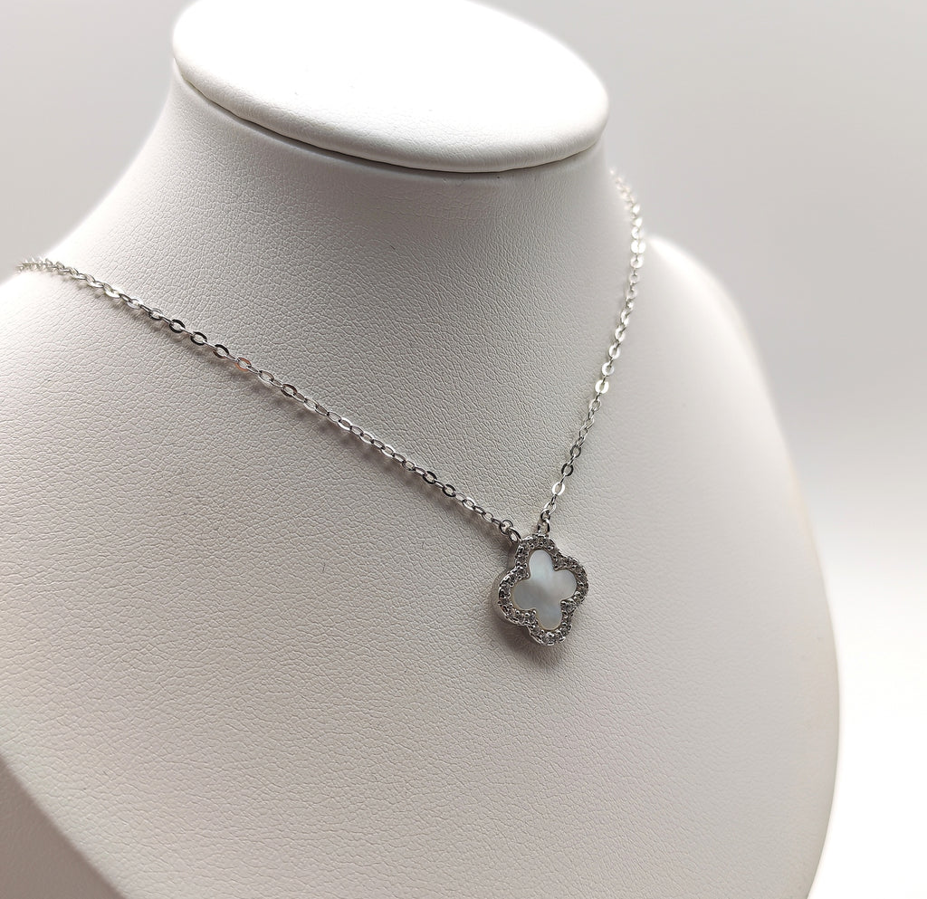 Delicate 925 Sterling Silver White Mother of Pearl and Cubic Zirconia Clover Necklace
