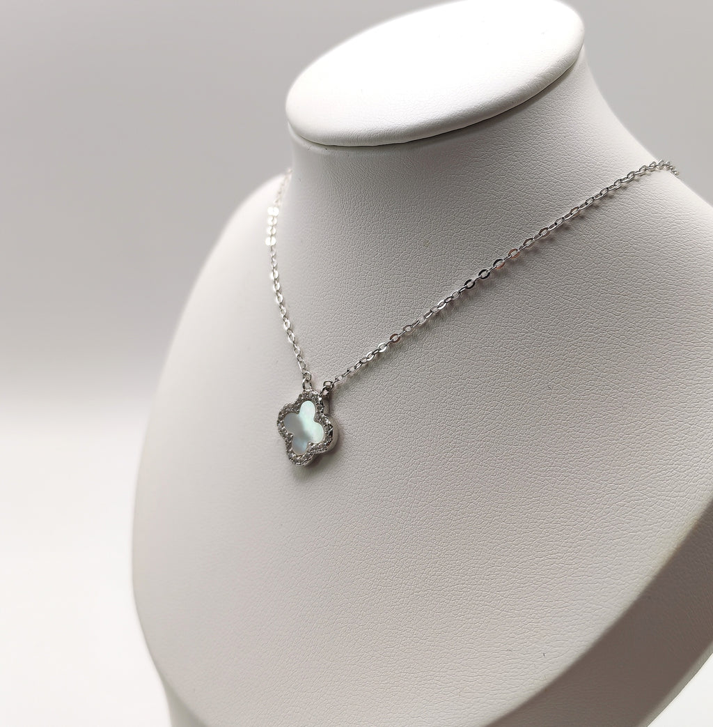 Delicate 925 Sterling Silver White Mother of Pearl and Cubic Zirconia Clover Necklace