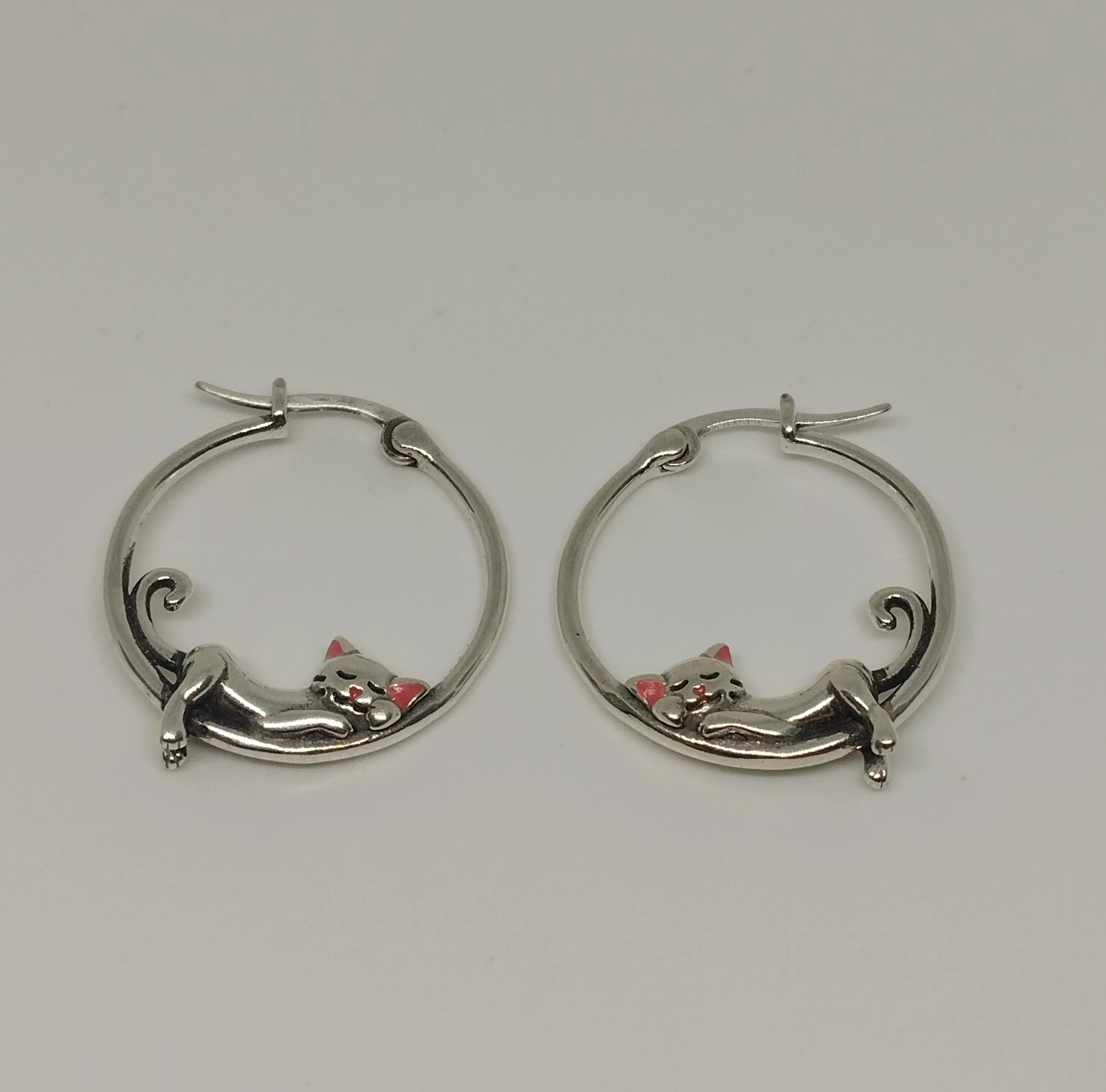 Sterling Silver Cute Cat Hoop Earrings